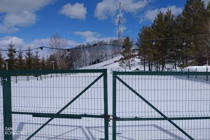 Прокат сноутюбингов и коньков закрыт